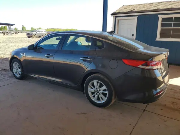 KNAGT4L39J5238403 2018 KIA OPTIMA - Image 2