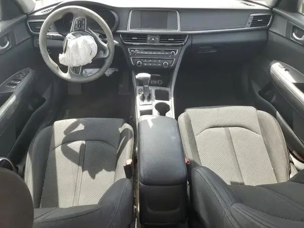 KNAGT4L39J5238644 2018 KIA OPTIMA - Image 8