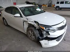 KNAGT4L3XG5070327 2016 KIA OPTIMA