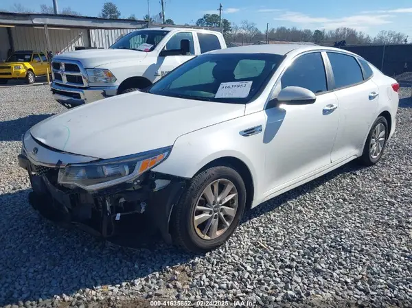 KNAGT4L3XG5070666 2016 KIA OPTIMA - Image 2