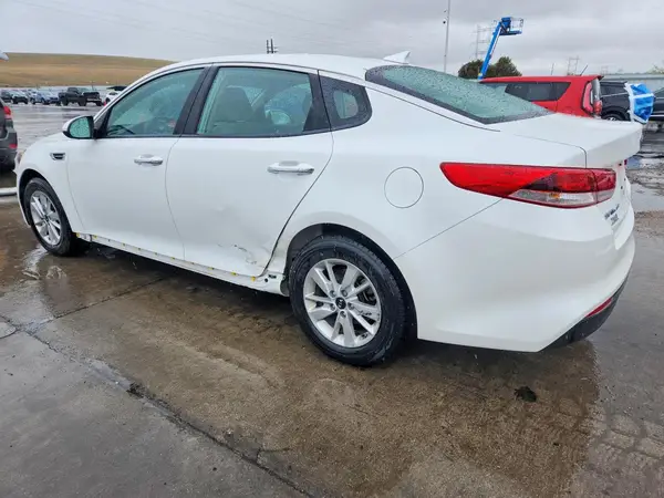 KNAGT4L3XG5081683 2016 KIA OPTIMA - Image 2