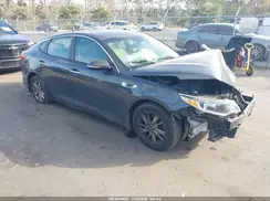 KNAGT4L3XG5085135 2016 KIA OPTIMA