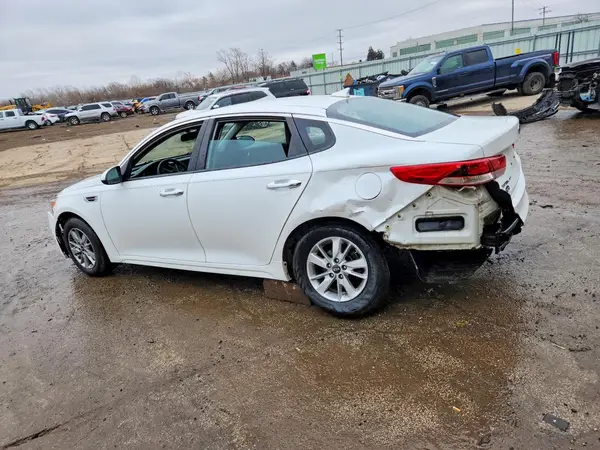 KNAGT4L3XG5088052 2016 KIA OPTIMA - Image 2