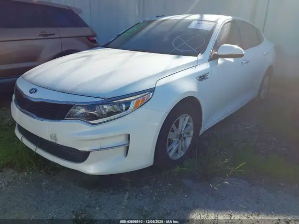 KNAGT4L3XG5093414 2016 KIA OPTIMA - Image 2