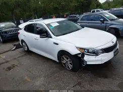 KNAGT4L3XG5097933 2016 KIA OPTIMA