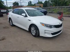 KNAGT4L3XG5104380 2016 KIA OPTIMA
