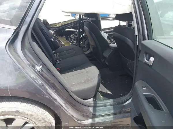KNAGT4L3XG5119476 2016 KIA OPTIMA - Image 8