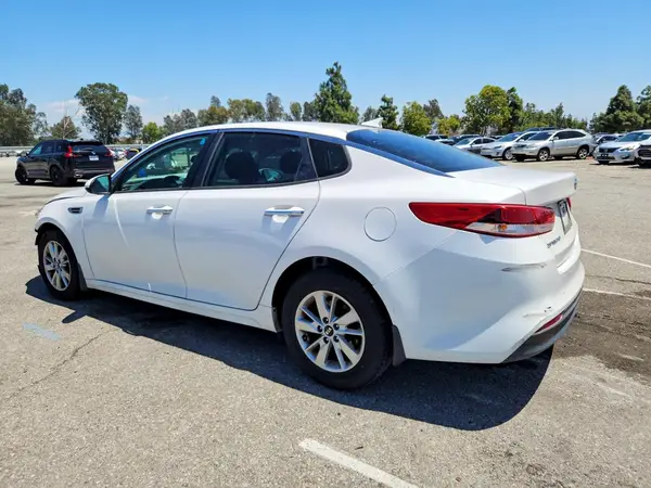 KNAGT4L3XH5133492 2017 KIA OPTIMA - Image 2