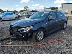 KNAGT4L3XH5137297 2017 KIA OPTIMA