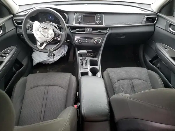 KNAGT4L3XH5146646 2017 KIA OPTIMA - Image 8
