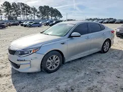 KNAGT4L3XH5147554 2017 KIA OPTIMA