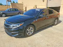 KNAGT4L3XH5153354 2017 KIA OPTIMA