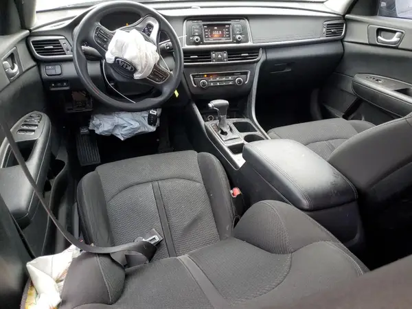 KNAGT4L3XH5157601 2017 KIA OPTIMA - Image 8