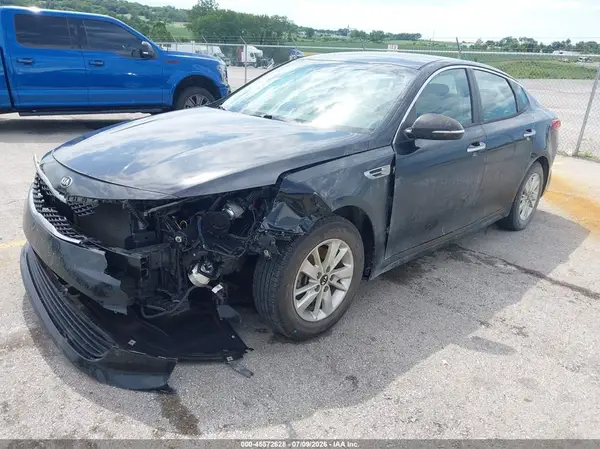 KNAGT4L3XH5163740 2017 KIA OPTIMA - Image 2