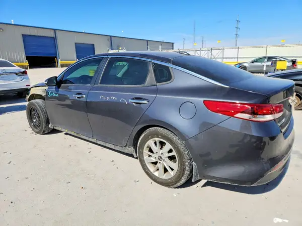 KNAGT4L3XJ5212862 2018 KIA OPTIMA - Image 2