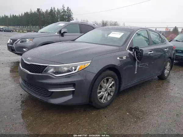 KNAGT4L3XJ5213381 2018 KIA OPTIMA - Image 2