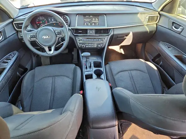 KNAGT4L3XJ5213588 2018 KIA OPTIMA - Image 8