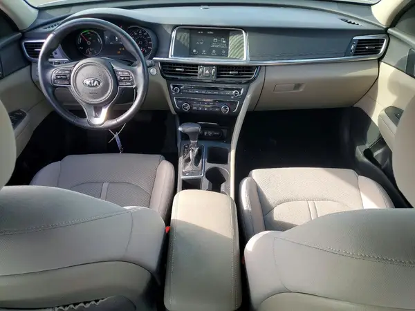 KNAGT4LC0H5007674 2017 KIA OPTIMA - Image 8