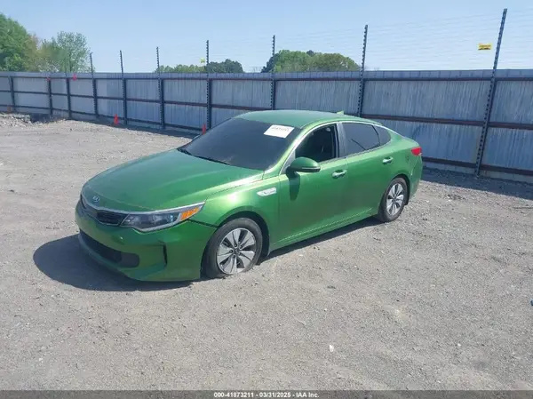 KNAGT4LC1H5004623 2017 KIA OPTIMA - Image 2