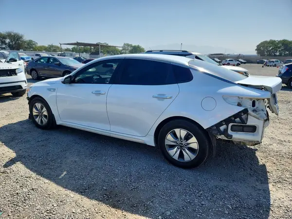 KNAGT4LC1H5005335 2017 KIA OPTIMA - Image 2