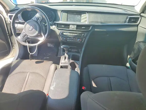 KNAGT4LC1H5008400 2017 KIA OPTIMA - Image 8