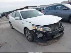 KNAGT4LC2H5007708 2017 KIA OPTIMA