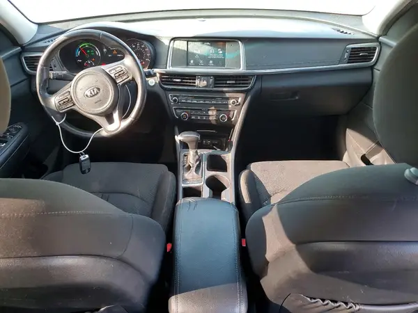KNAGT4LC3H5005482 2017 KIA OPTIMA - Image 8