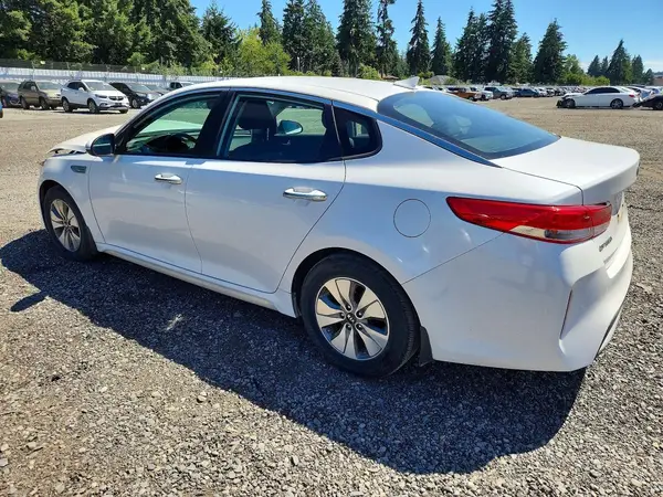 KNAGT4LC3H5006678 2017 KIA OPTIMA - Image 2
