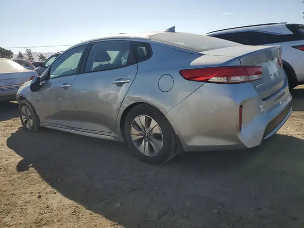 KNAGT4LC4H5005846 2017 KIA OPTIMA - Image 2