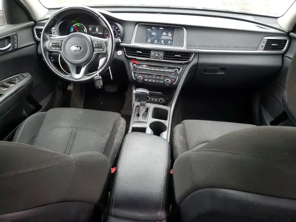 KNAGT4LC5H5005287 2017 KIA OPTIMA - Image 8