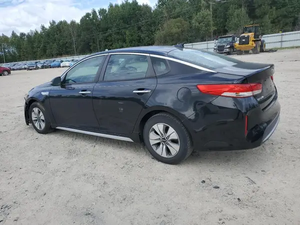 KNAGT4LC6H5004438 2017 KIA OPTIMA - Image 2