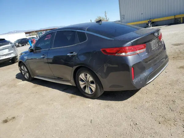 KNAGT4LC6H5004486 2017 KIA OPTIMA - Image 2