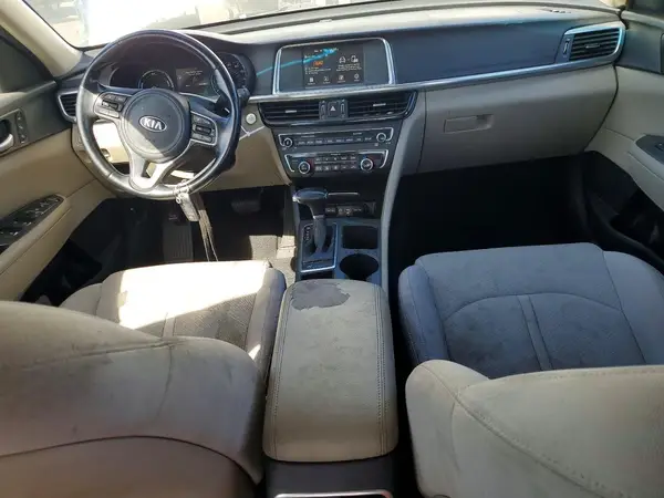 KNAGT4LC6H5005380 2017 KIA OPTIMA - Image 8
