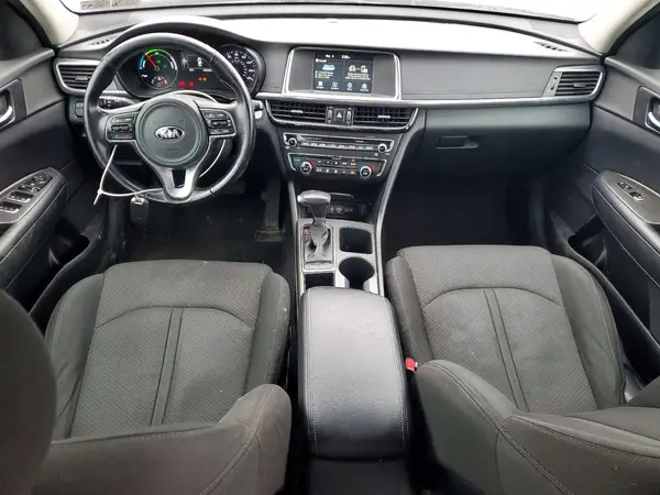 KNAGT4LC7H5004545 2017 KIA OPTIMA - Image 8