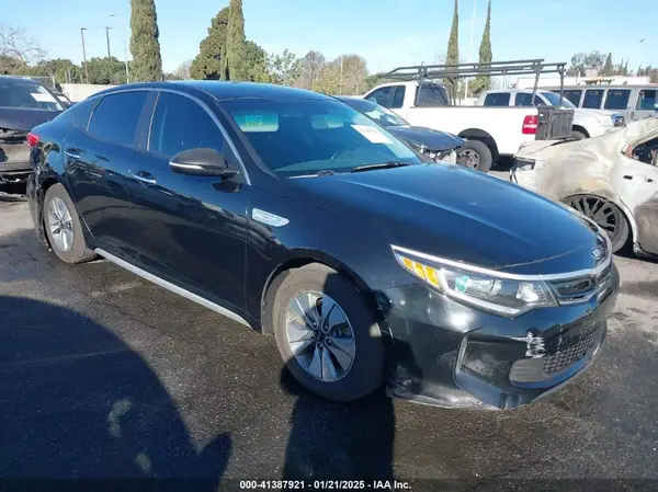 KNAGT4LC7H5007655 2017 KIA OPTIMA - Image 1