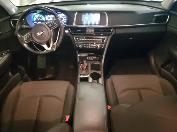KNAGT4LC8H5004473 2017 KIA OPTIMA - Image 8