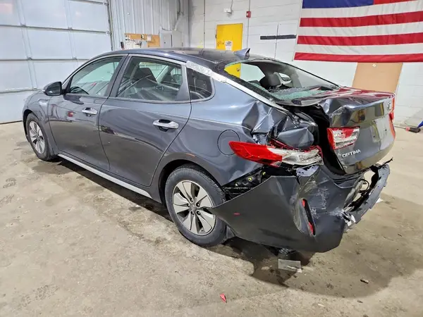 KNAGT4LC8H5008426 2017 KIA OPTIMA - Image 2