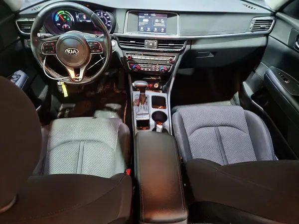 KNAGT4LC8H5008426 2017 KIA OPTIMA - Image 8