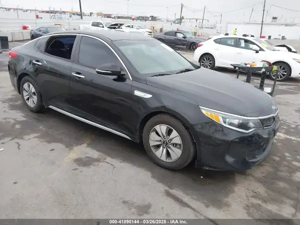 KNAGT4LC8H5008457 2017 KIA OPTIMA - Image 1