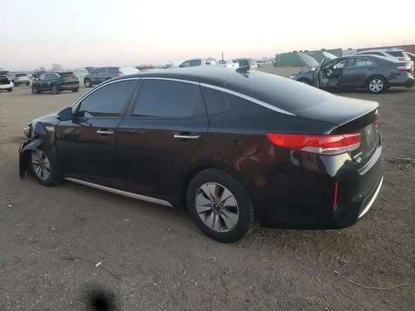 KNAGT4LC8H5008572 2017 KIA OPTIMA - Image 2
