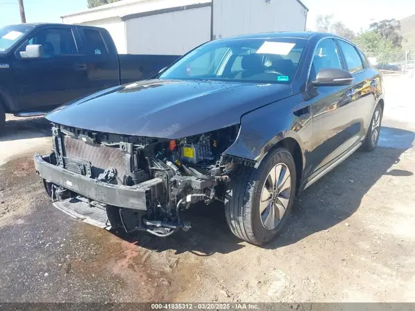 KNAGT4LC9H5006622 2017 KIA OPTIMA - Image 2