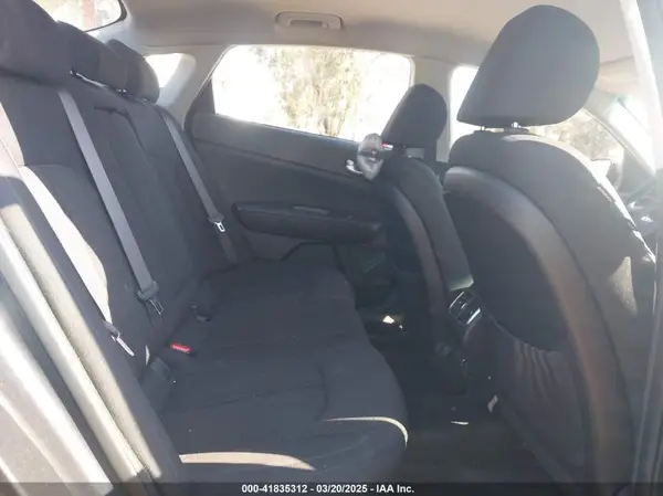 KNAGT4LC9H5006622 2017 KIA OPTIMA - Image 8