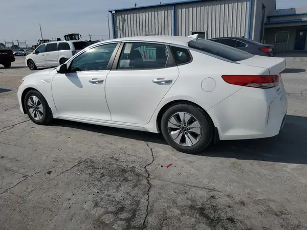 KNAGT4LC9H5007768 2017 KIA OPTIMA - Image 2