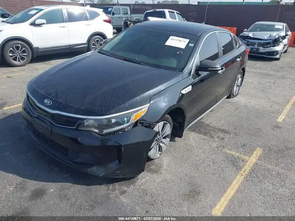 KNAGT4LC9H5007995 2017 KIA OPTIMA - Image 2