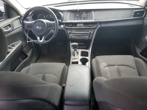 KNAGT4LCXH5004796 2017 KIA OPTIMA - Image 8