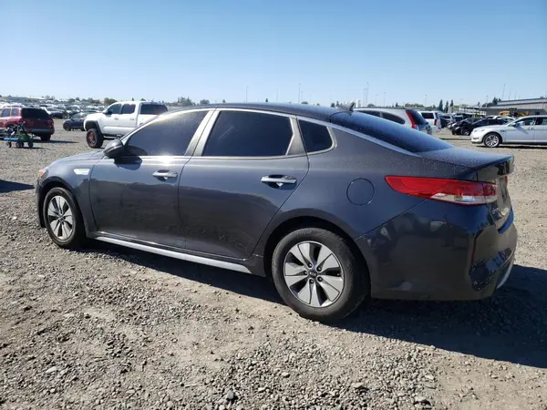 KNAGT4LCXH5004989 2017 KIA OPTIMA - Image 2