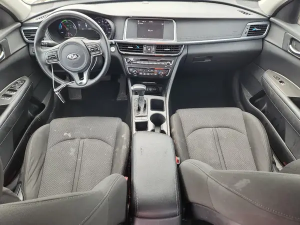 KNAGT4LCXH5008332 2017 KIA OPTIMA - Image 8