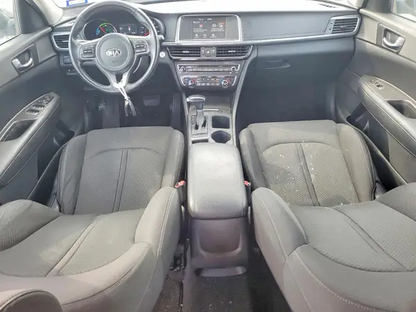 KNAGT4LCXH5008380 2017 KIA OPTIMA - Image 8