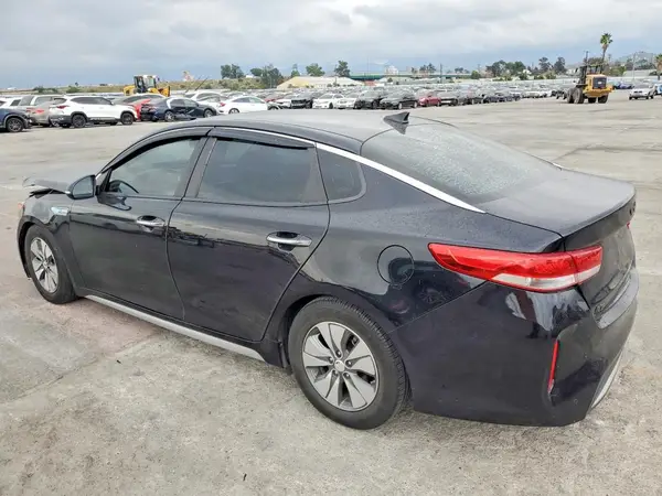 KNAGT4LCXH5008718 2017 KIA OPTIMA - Image 2