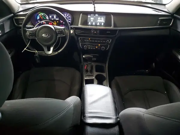KNAGT4LE0H5018997 2017 KIA OPTIMA - Image 8
